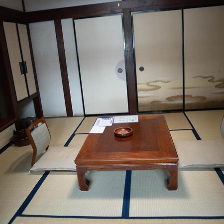Houshi Onsen Chojukan Minakami Buitenkant foto