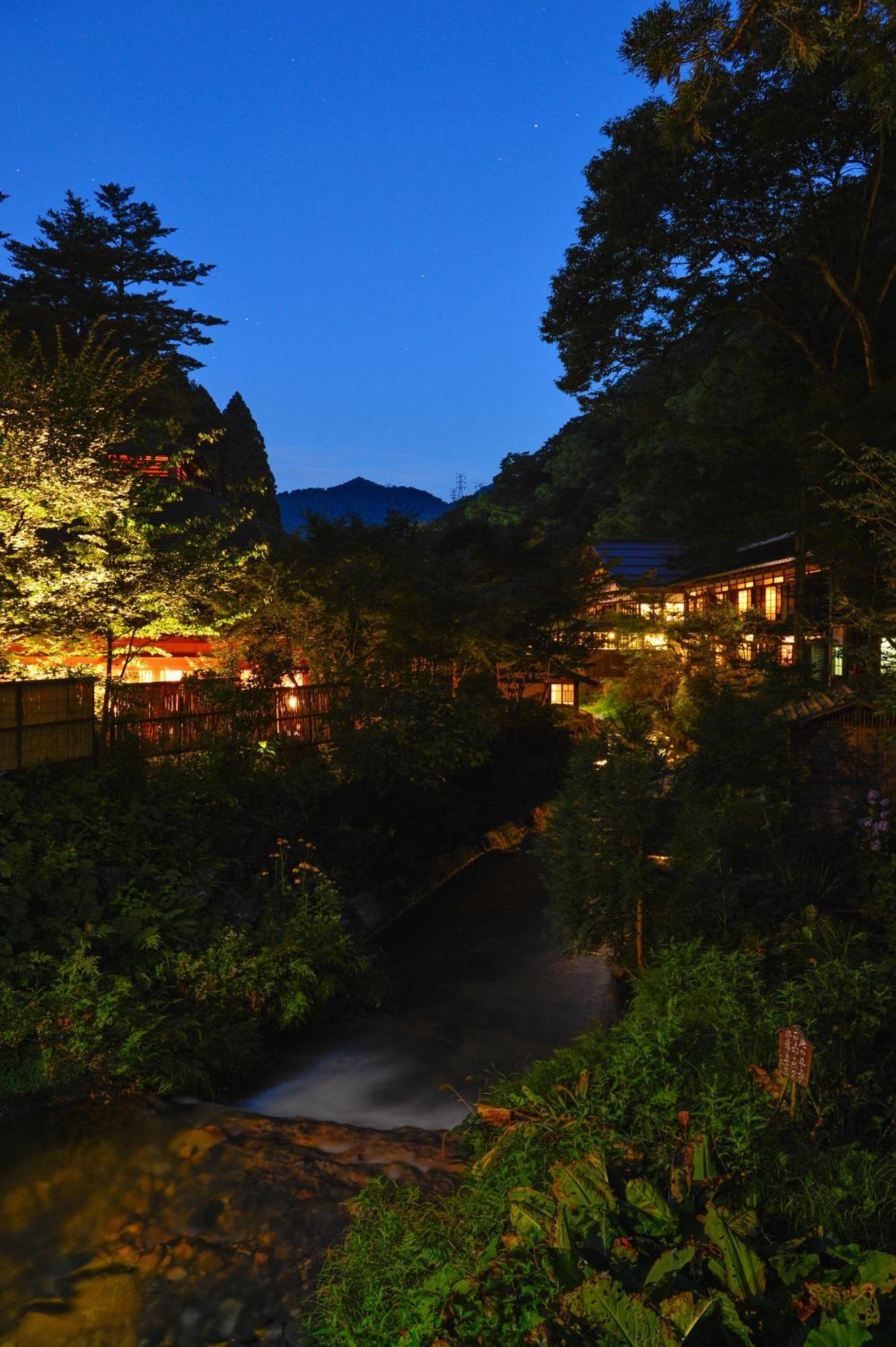 Houshi Onsen Chojukan Minakami Buitenkant foto