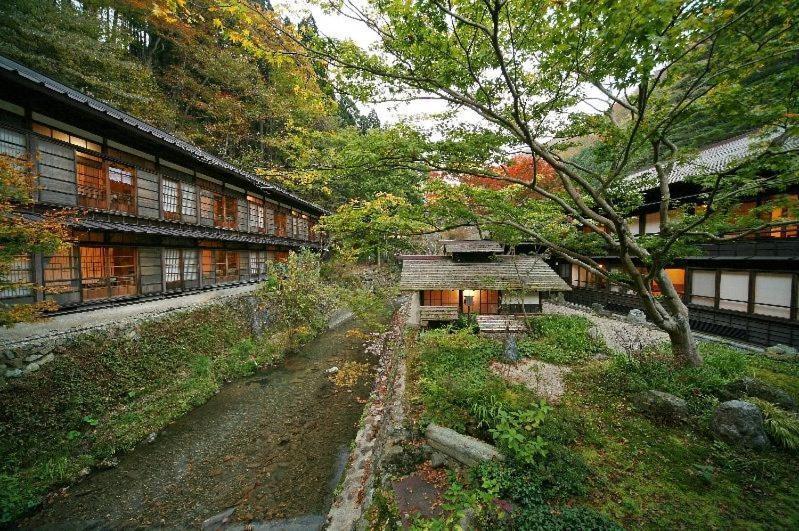 Houshi Onsen Chojukan Minakami Buitenkant foto